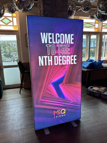 Enliten Banner Stand 1mWx2mH - Image 4